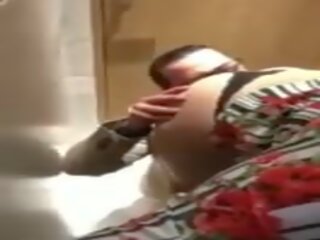 India kantor murid wedok fucked with bos in kantor washroom | xhamster