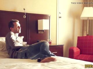 Ava addams och james deen i en hotell rum: fria högupplöst vuxen video- df | xhamster