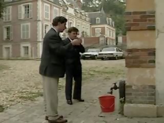 Tension in de huis van huid 1993 frankrijk vol film dvd | xhamster