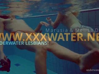 Marusia と melisa darkova 水中 レスボス: フリー xxx クリップ 02