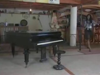 Satin piano lesson: free ireng bayan video clip 28