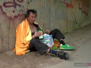 Obdachlos Die Geile MILF Gebumst Und Natursekt: HD xxx movie c3