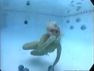 Podwodne bikini: darmowe chan chan dorosły film pokaz f1